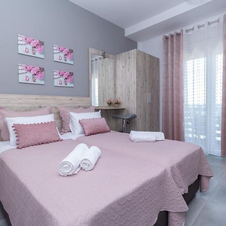Golden Seaside 1 Apartment Nea Roda Exterior foto