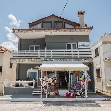 Golden Seaside 1 Apartment Nea Roda Exterior foto